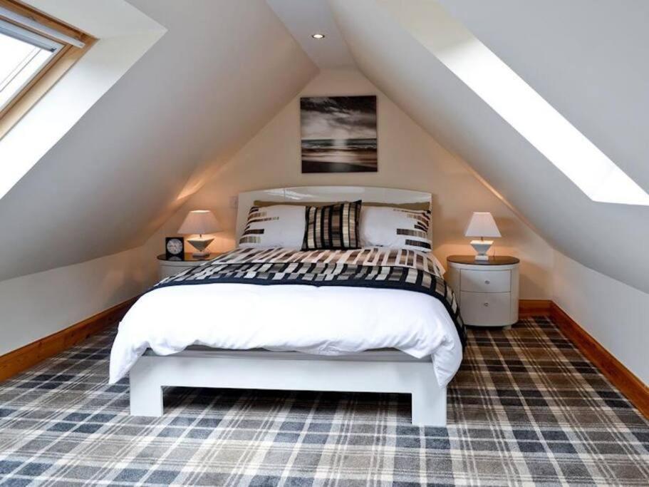 Ferienwohnung Harbour View Gardenstown Exterior foto